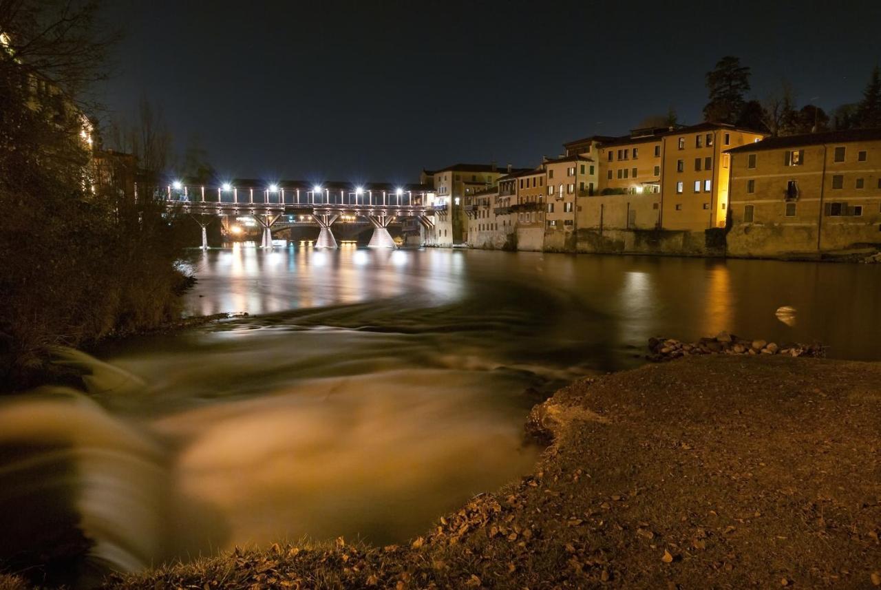 Vicolo J. Da Ponte - Bassano Centro Storico Apartment Bassano del Grappa Exterior photo